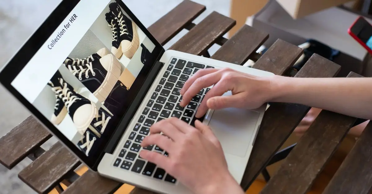 Jak rozpoznać fałszywe oferty zakupowe online? Przewodnik