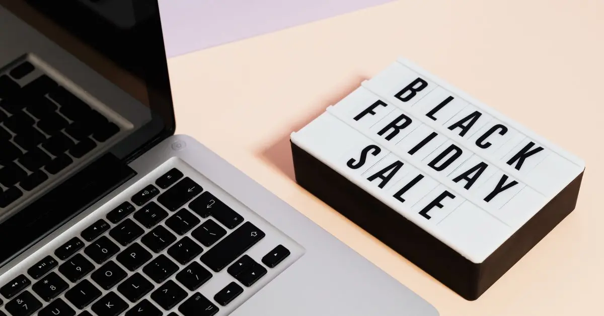 Jak znaleźć najlepsze oferty zakupowe online? Praktyczny przewodnik