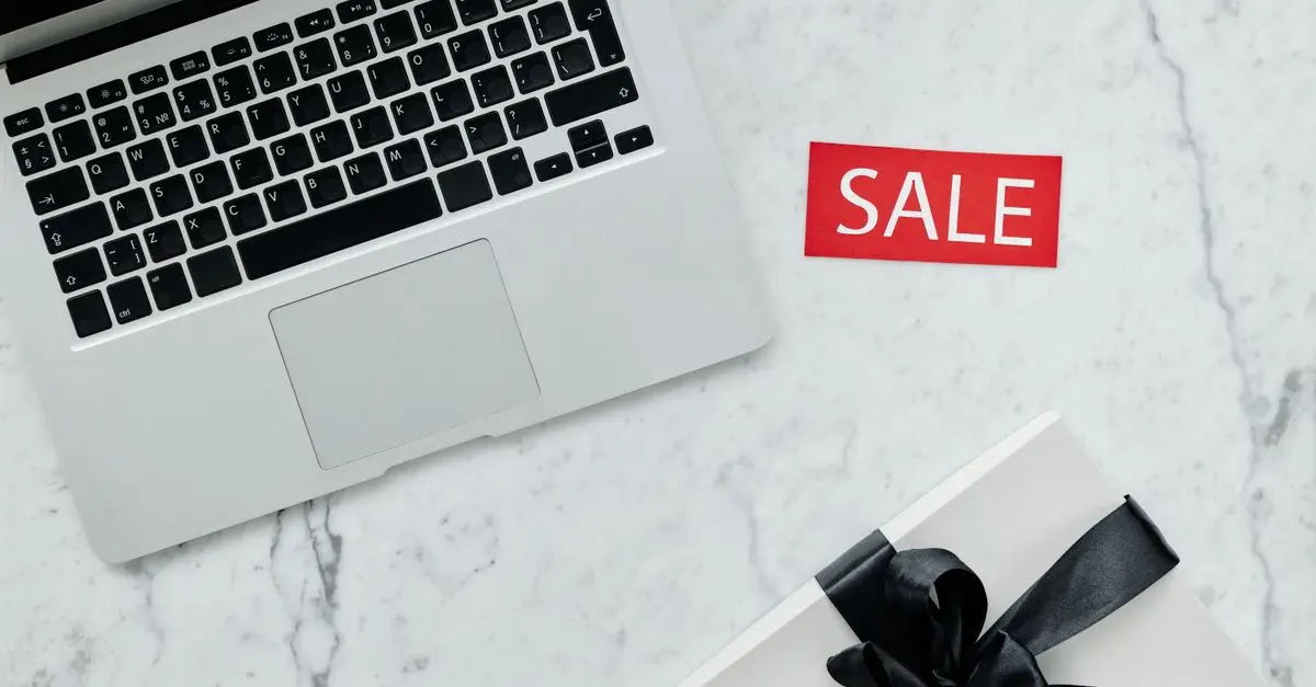 Jak ocenić oferty zakupowe online: praktyczny przewodnik