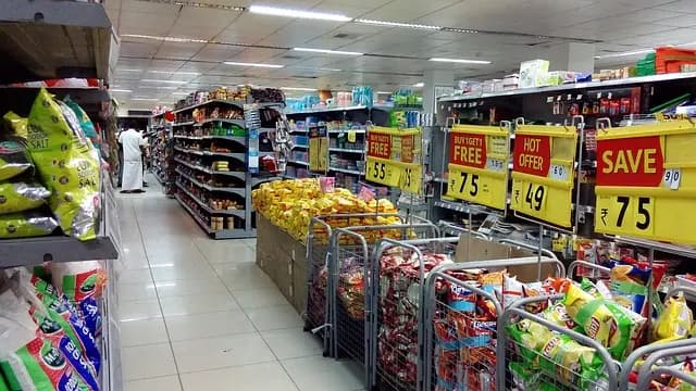 Jak ocenić oferty zakupowe: kluczowe zasady