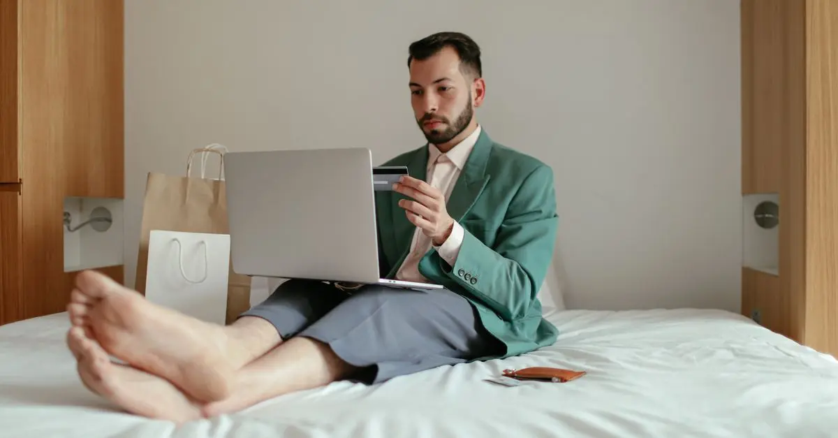 Jak efektywnie negocjować oferty zakupowe online?